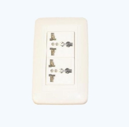 2 Universal receptacle set