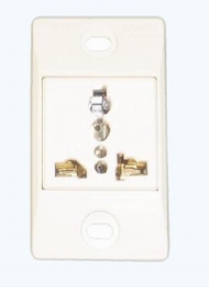 Universal receptacle set(2P+E)