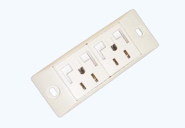 2 Standard U.S.A + L-shaped safety receptacle set (2p+E)