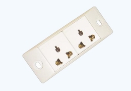 2 Receptacle set (2P+E)