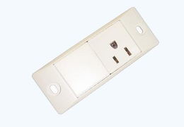 Blind plug &amp; Standard U.S.A receptacle set