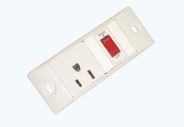 Circuit breaker &amp; Standard U.S.A receptacle set