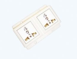 2 Universal receptacle set (2P+E)