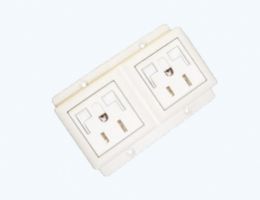 2 Standard U.S.A + L-shaped safety receptacle set (2p+E)