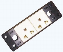 2 Receptacle set (2P+E)