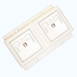 2 L-shaped safety receptacle set ( 2P+E )