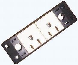 2 Standard U.S.A receptacle set (2p+E)